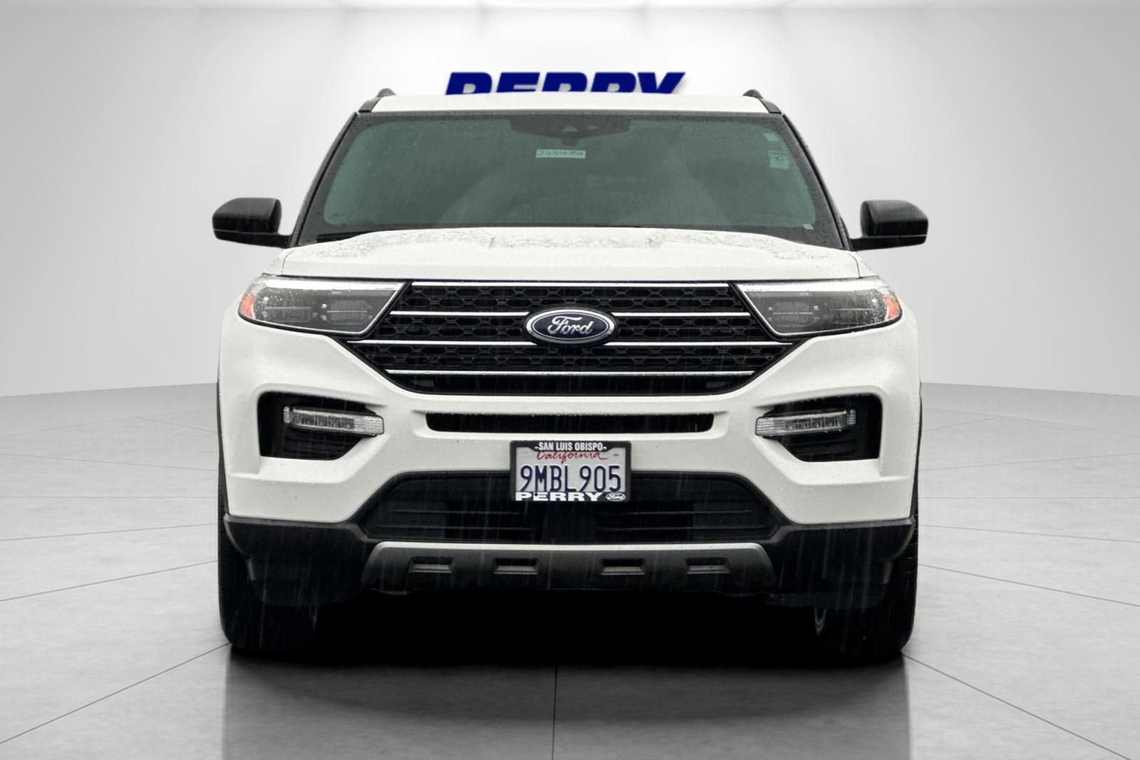 Used 2023 Ford Explorer XLT w/ Equipment Group 202A image 8