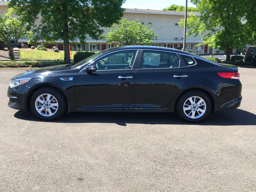 Used 2016 Kia Optima LX w/ Paint Protection Film Package FWD image 3