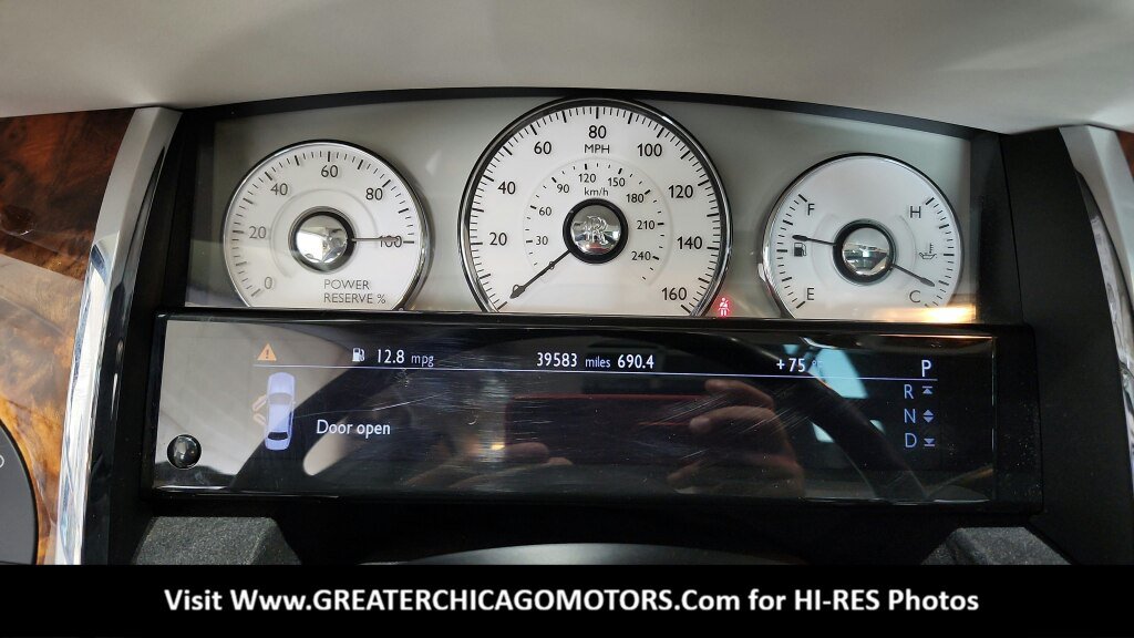 Used 2013 Rolls-Royce Ghost RWD image 37