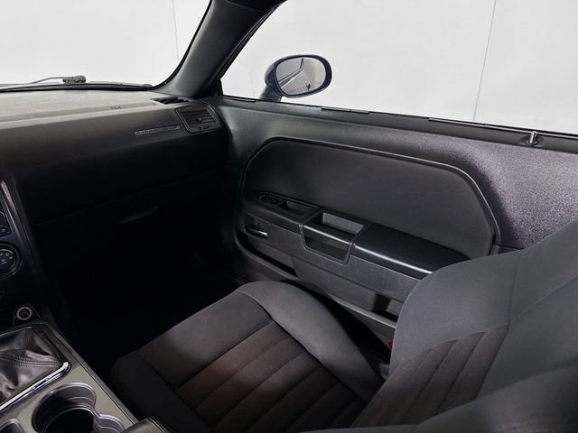Used 2010 Dodge Challenger R/T RWD image 22