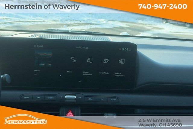 Used 2025 Kia K4 LXS image 9