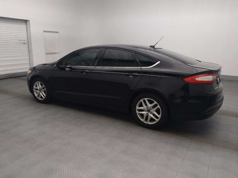 Used 2016 Ford Fusion SE FWD image 3
