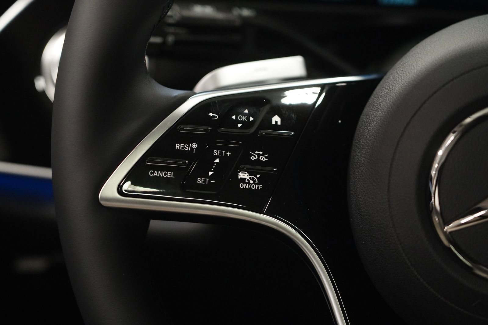 New 2026 Mercedes-Benz E 350 4MATIC Sedan image 19