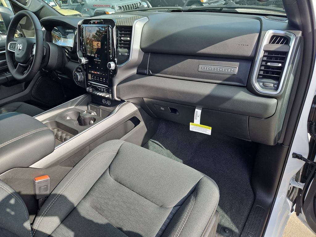 New 2026 RAM 1500 Big Horn AWD/4WD image 17