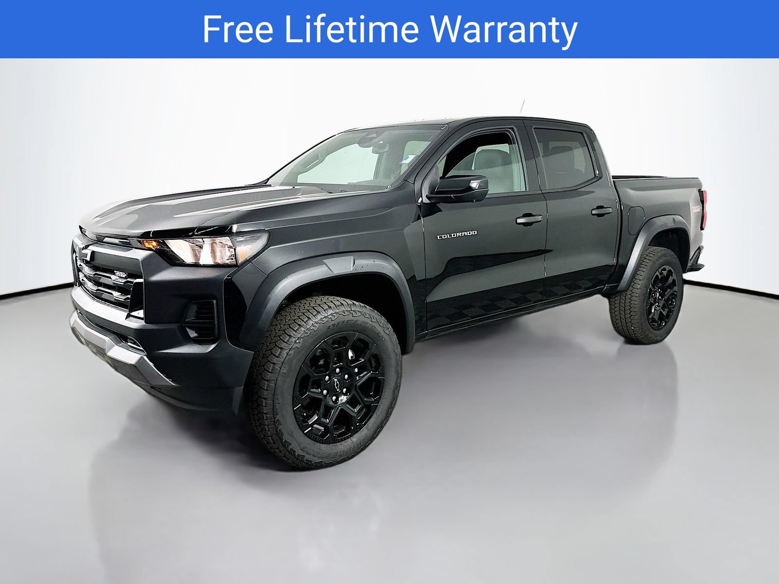 New 2026 Chevrolet Colorado Trail Boss AWD/4WD image 4