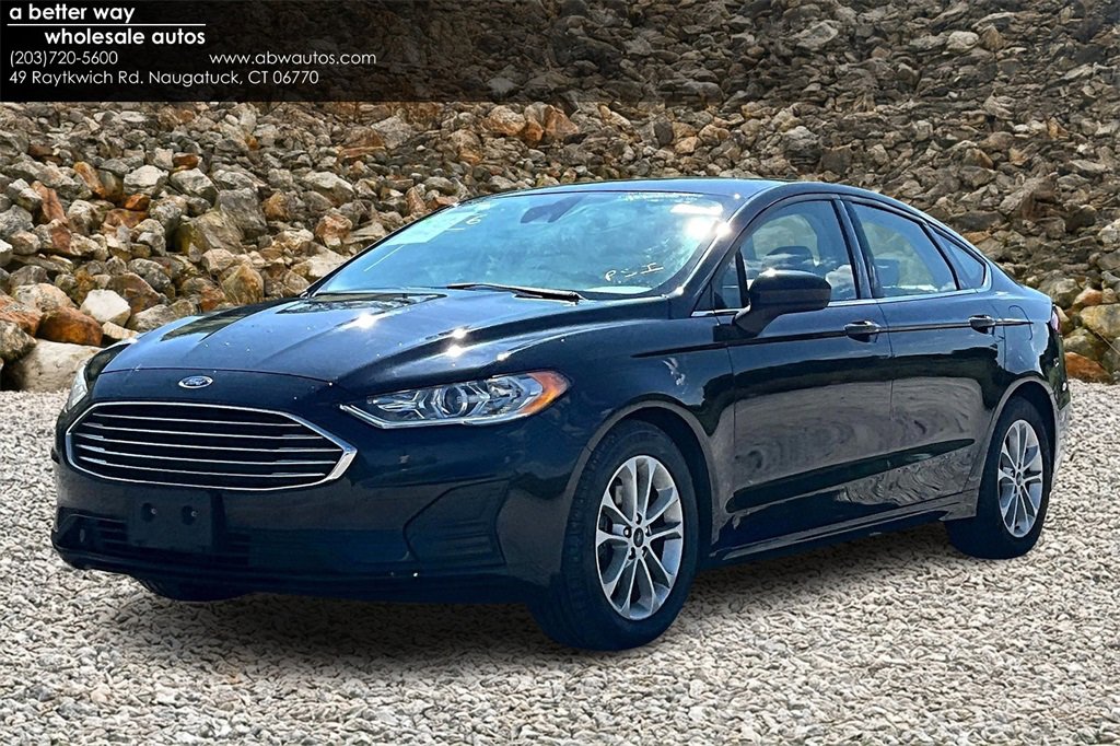 Used 2020 Ford Fusion SE w/ Fleet SE Value Package image 1