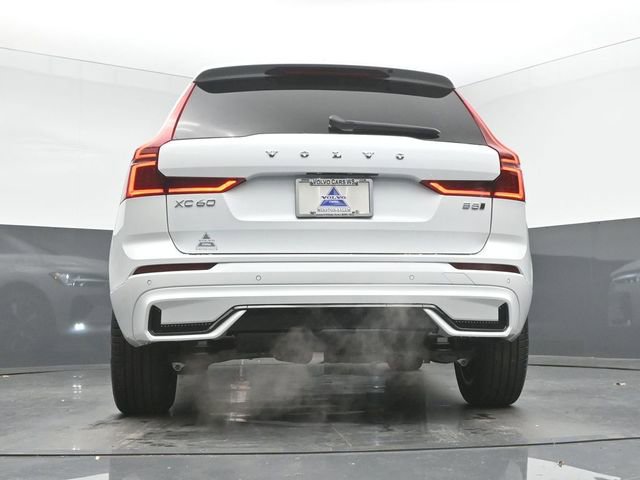 New 2026 Volvo XC60 B5 Core w/ Climate Package image 42