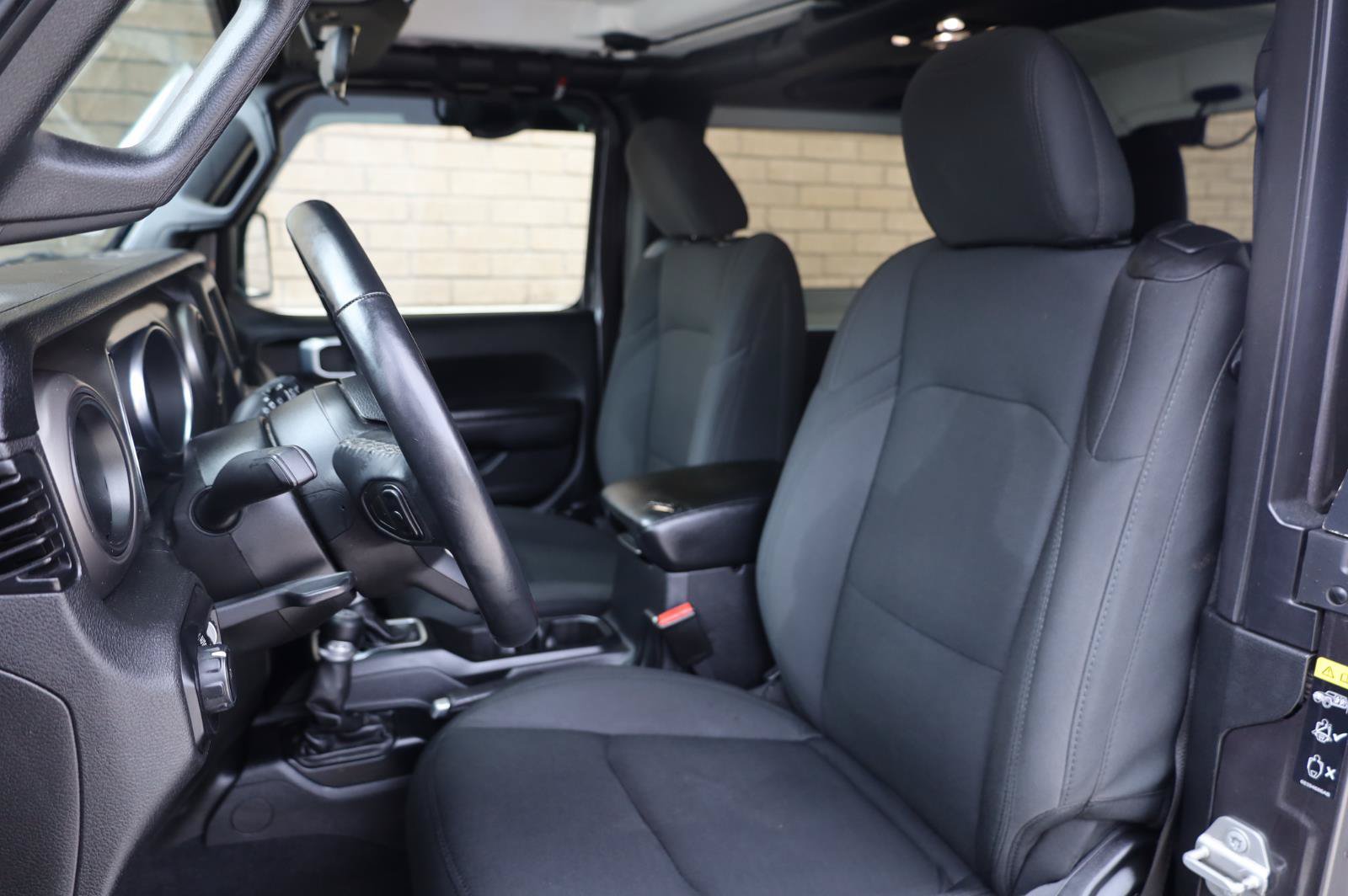 Used 2021 Jeep Wrangler Sport AWD/4WD image 15