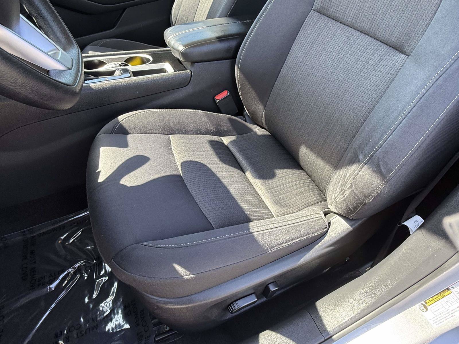 Used 2024 Nissan Altima 2.5 SV FWD image 23