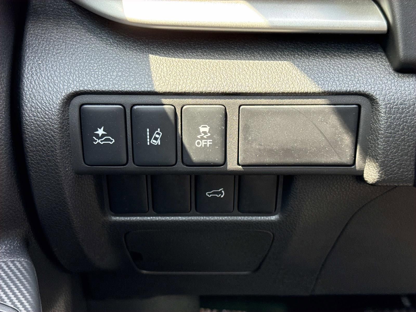 Used 2024 Mitsubishi Eclipse Cross SE AWD/4WD image 19