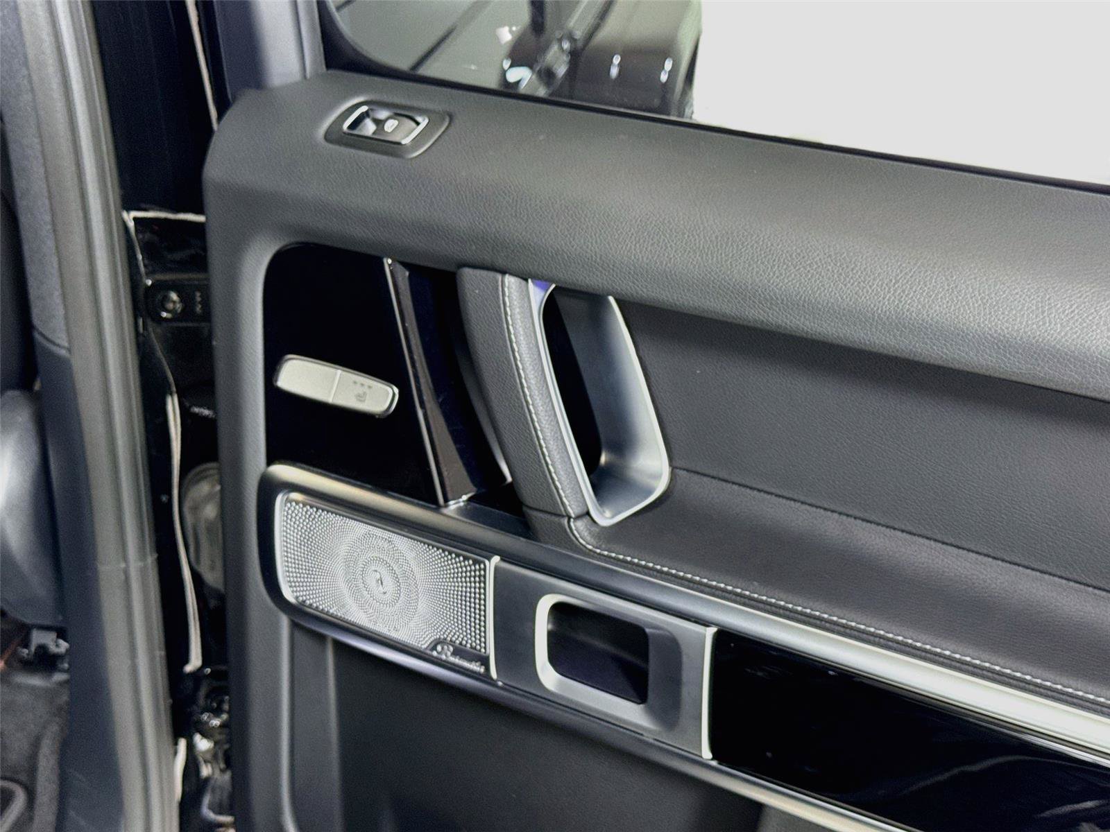 Used 2021 Mercedes-Benz G 550 image 33