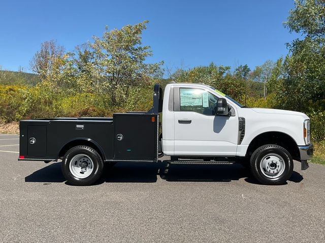 New 2024 Ford F350 XL w/ Snow Plow Prep Package AWD/4WD image 24