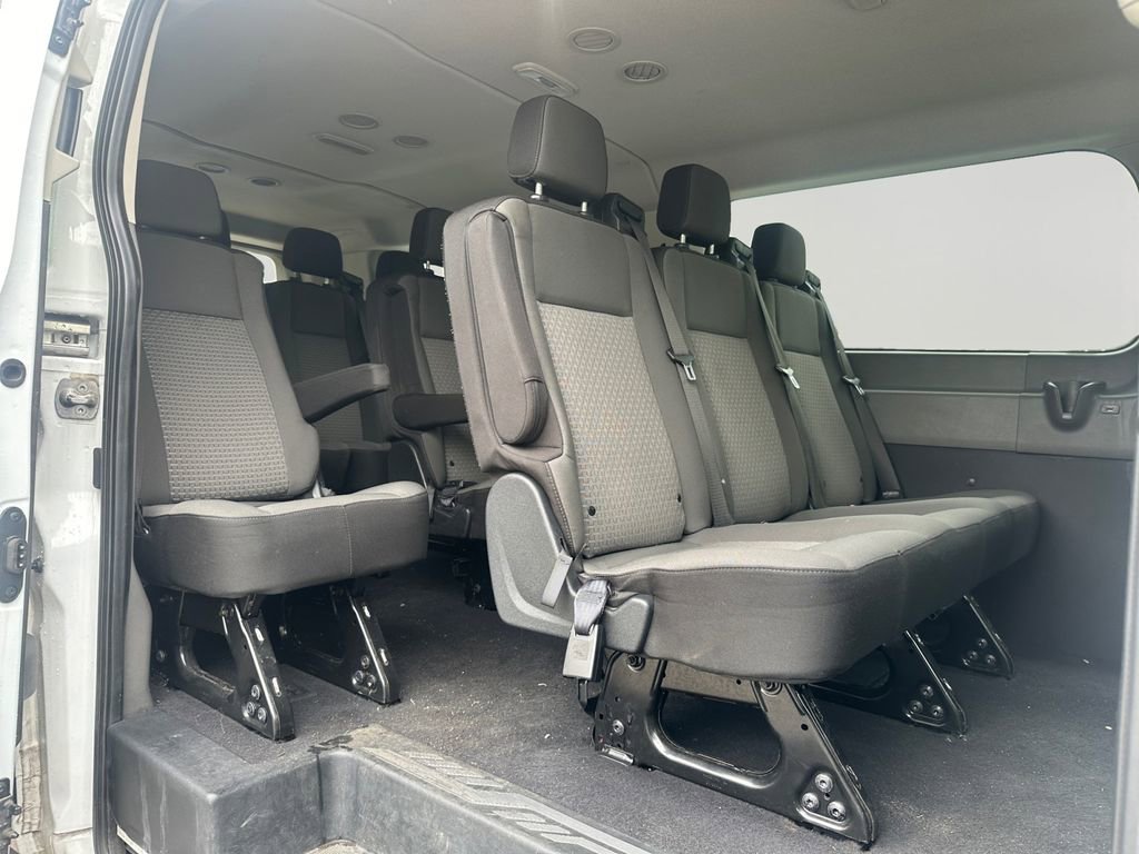 Used 2024 Ford Transit 350 XLT RWD image 23