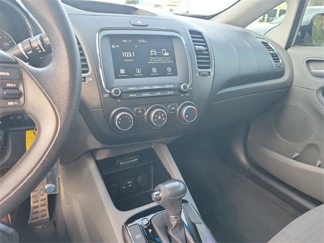 Used 2018 Kia Forte LX w/ LX Popular Package image 21