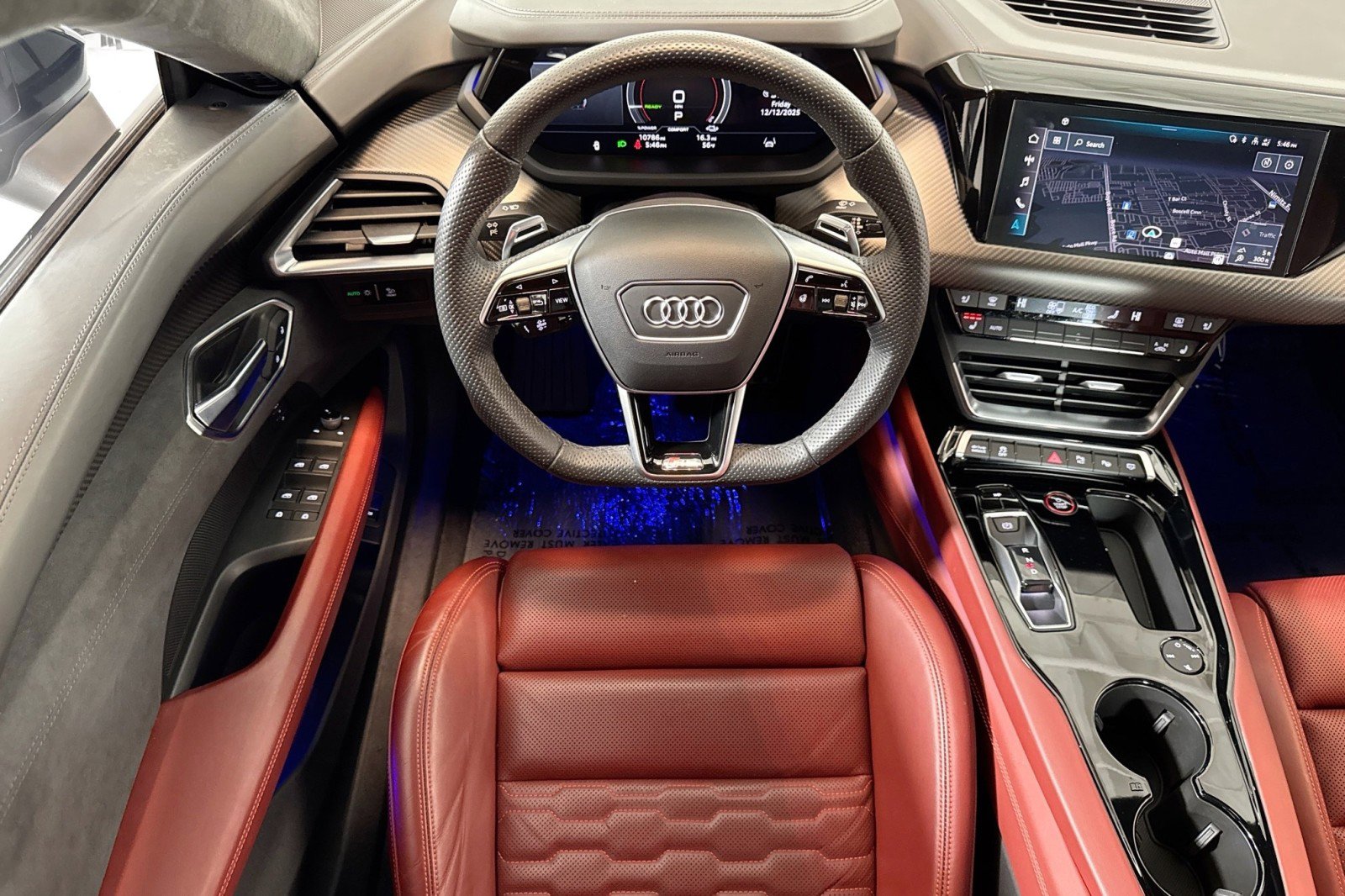 Used 2023 Audi RS e-tron GT w/ Carbon Performance Package image 19