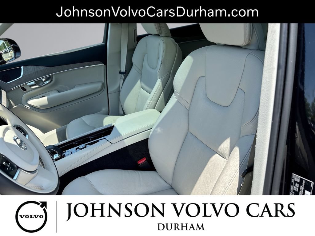 Used 2023 Volvo XC90 T8 Plus AWD/4WD image 13