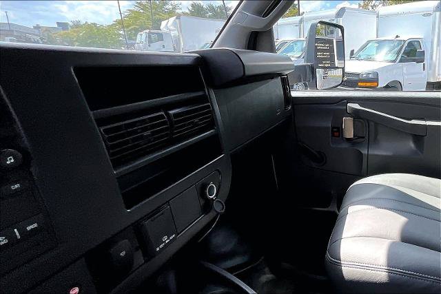 New 2025 Chevrolet Express 3500 w/ Driver Convenience Package RWD image 11