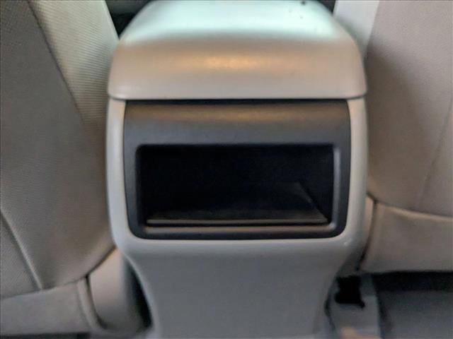 Used 2015 Toyota Camry LE image 17