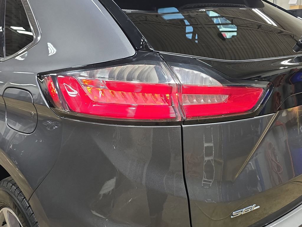 Used 2022 Ford Edge SEL w/ Convenience Package image 36