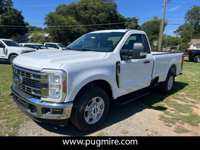 New 2026 Ford F350 XLT RWD image 3