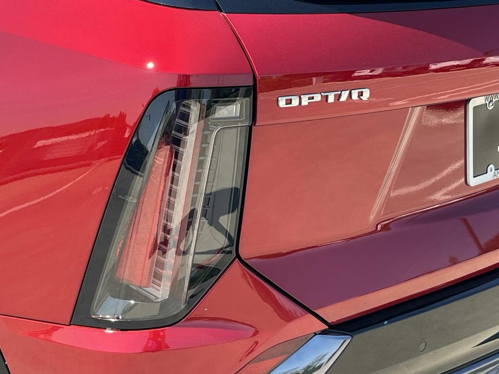 Used 2025 Cadillac Optiq Sport 1 image 10
