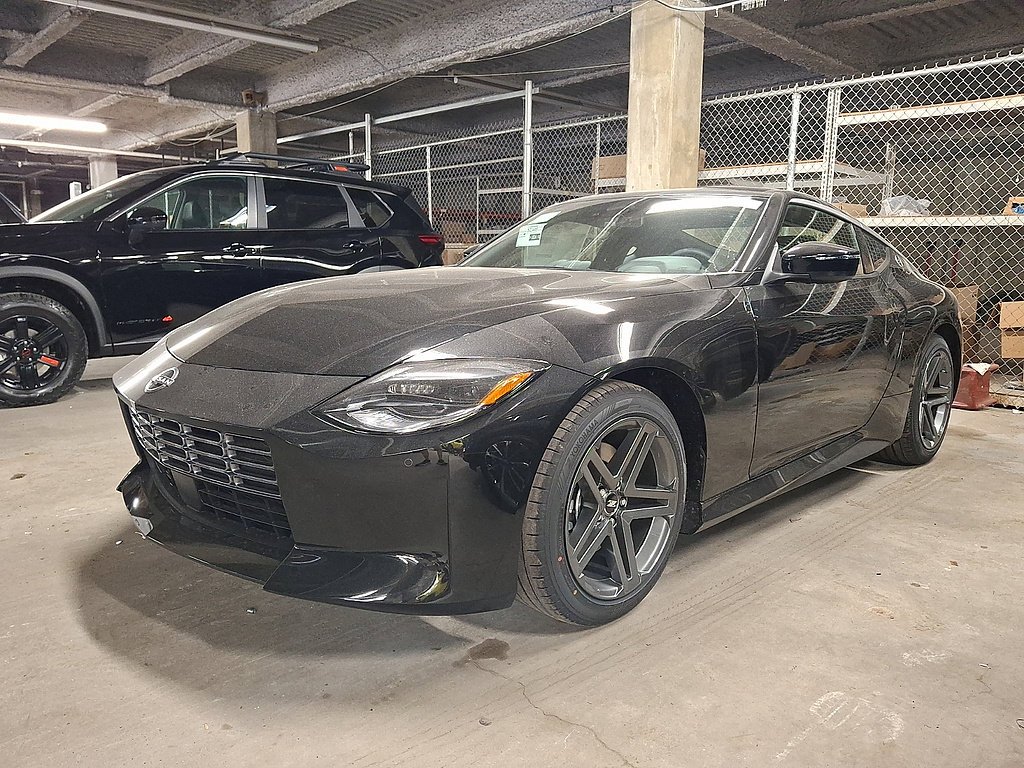 New 2026 Nissan Z Sport w/ Floor Mat Package RWD image 2
