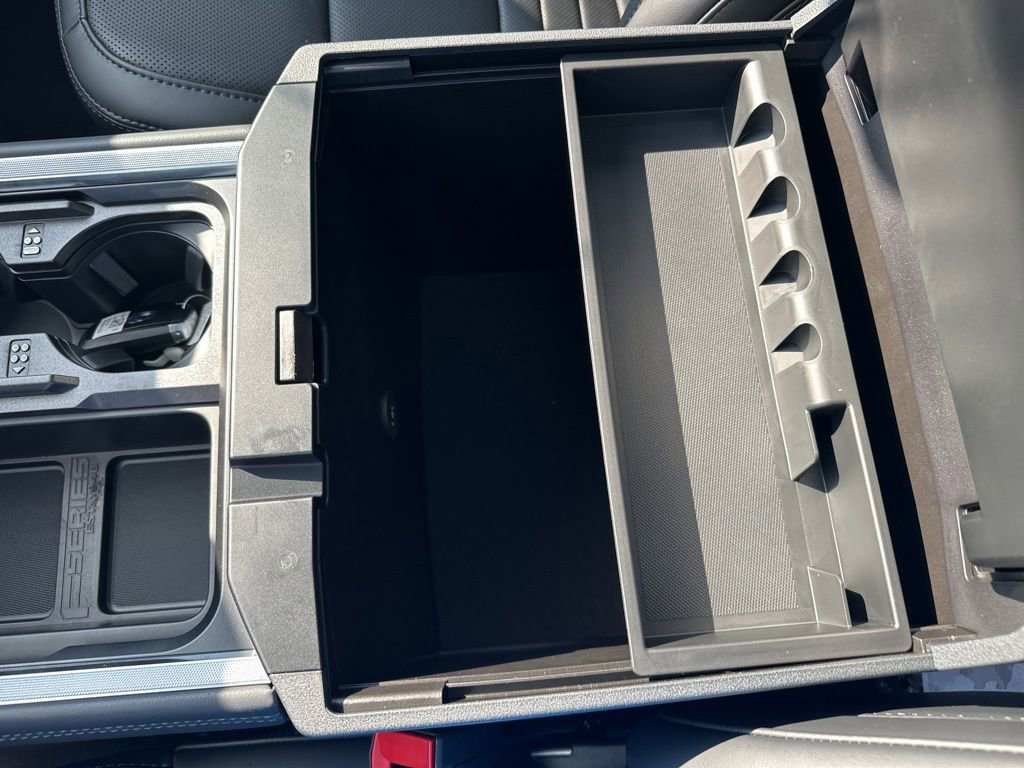 New 2026 Ford F250 Platinum image 39