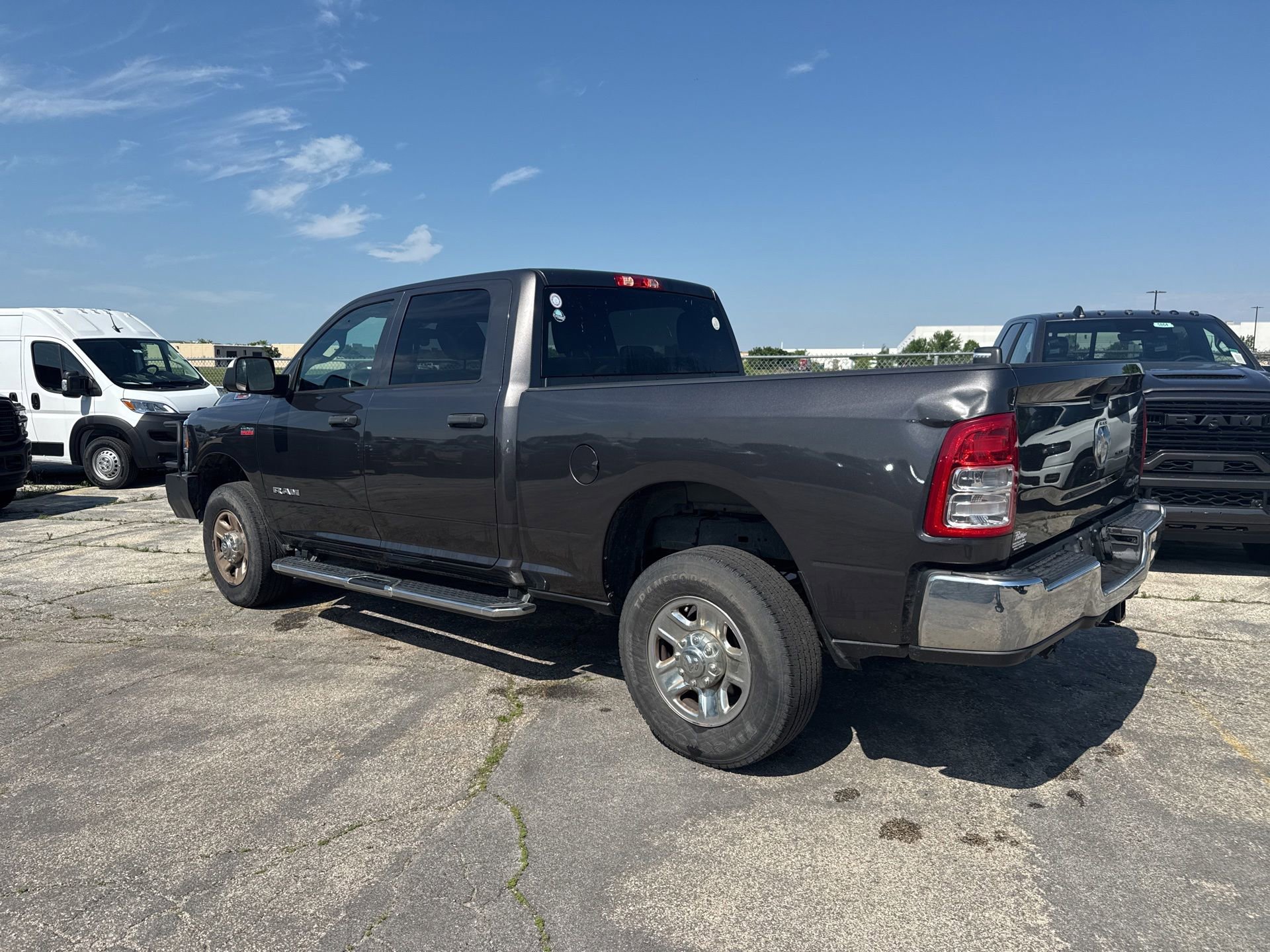 Used 2021 RAM 2500 Tradesman w/ Chrome Appearance Group AWD/4WD image 7