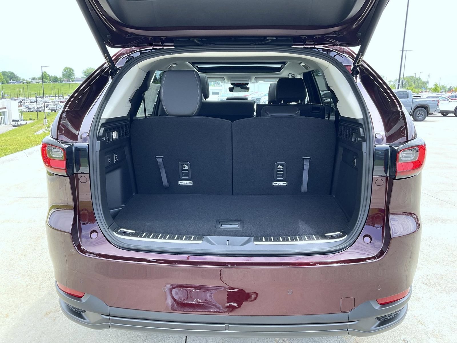 New 2026 MAZDA CX-90 Plug-In Hybrid w/Premium Sport AWD/4WD image 10