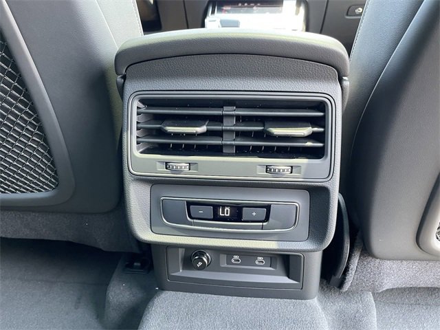 New 2025 Audi Q7 2.0T Premium w/ Convenience Package image 29