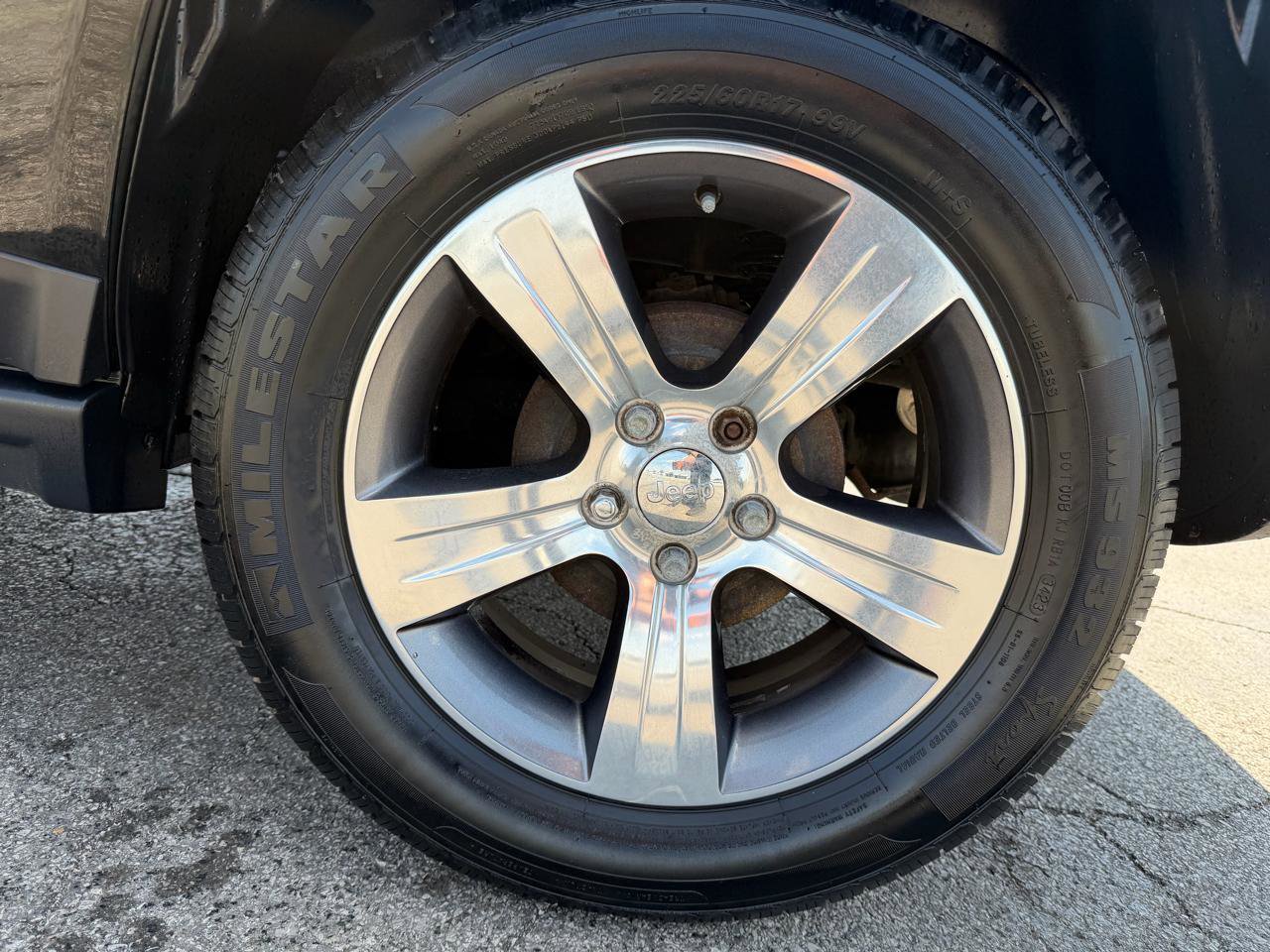 Used 2017 Jeep Compass High Altitude FWD image 9