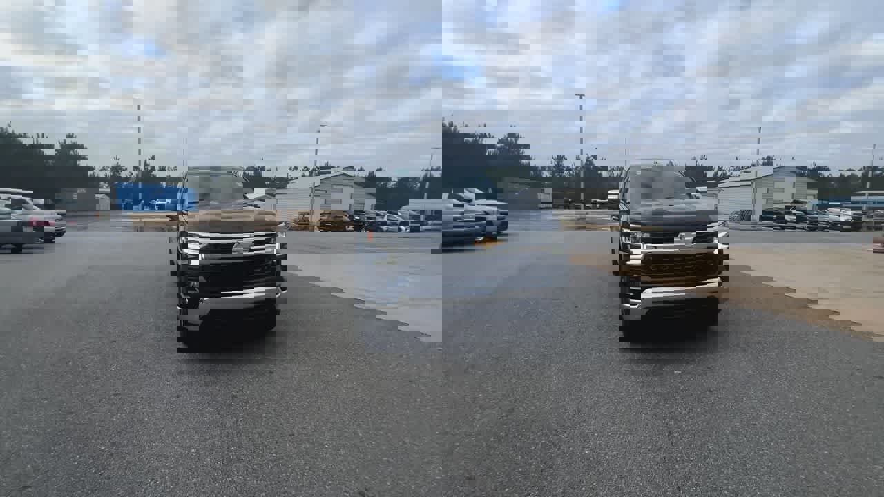 Used 2023 Chevrolet Silverado 1500 LT image 3