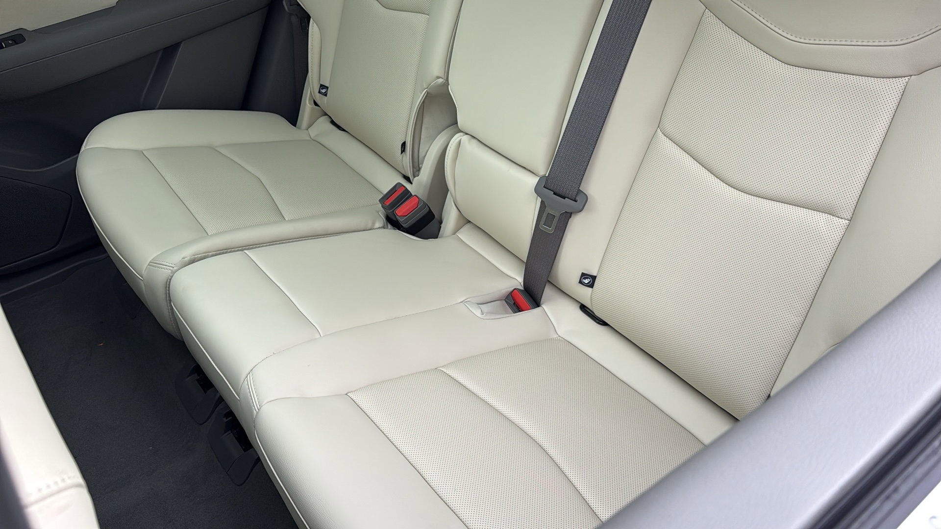 New 2026 Cadillac XT5 Premium Luxury w/ Driver Assist Package image 30