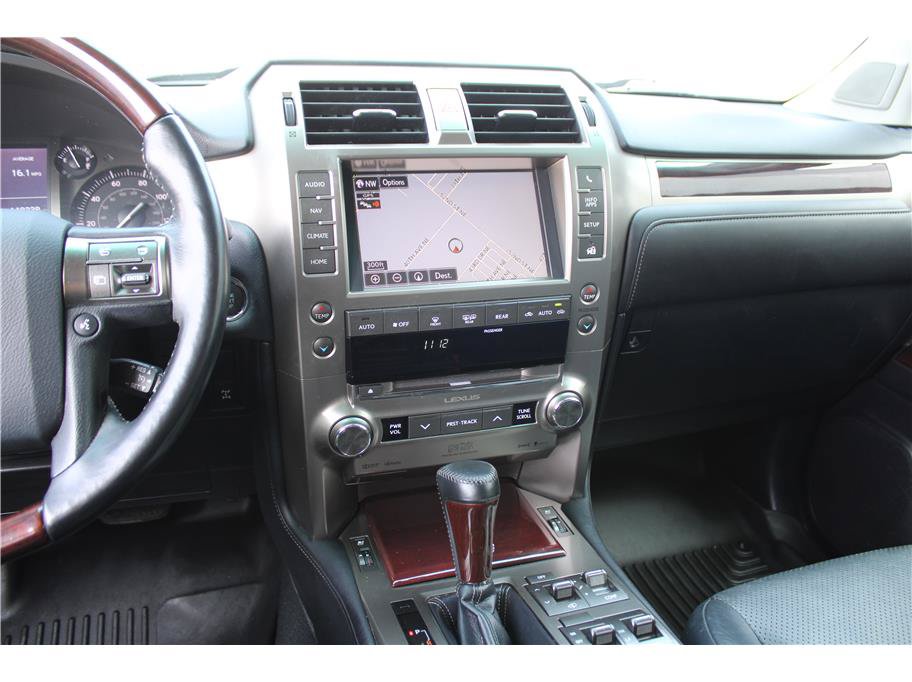 Used 2015 Lexus GX 460 Luxury AWD/4WD image 26