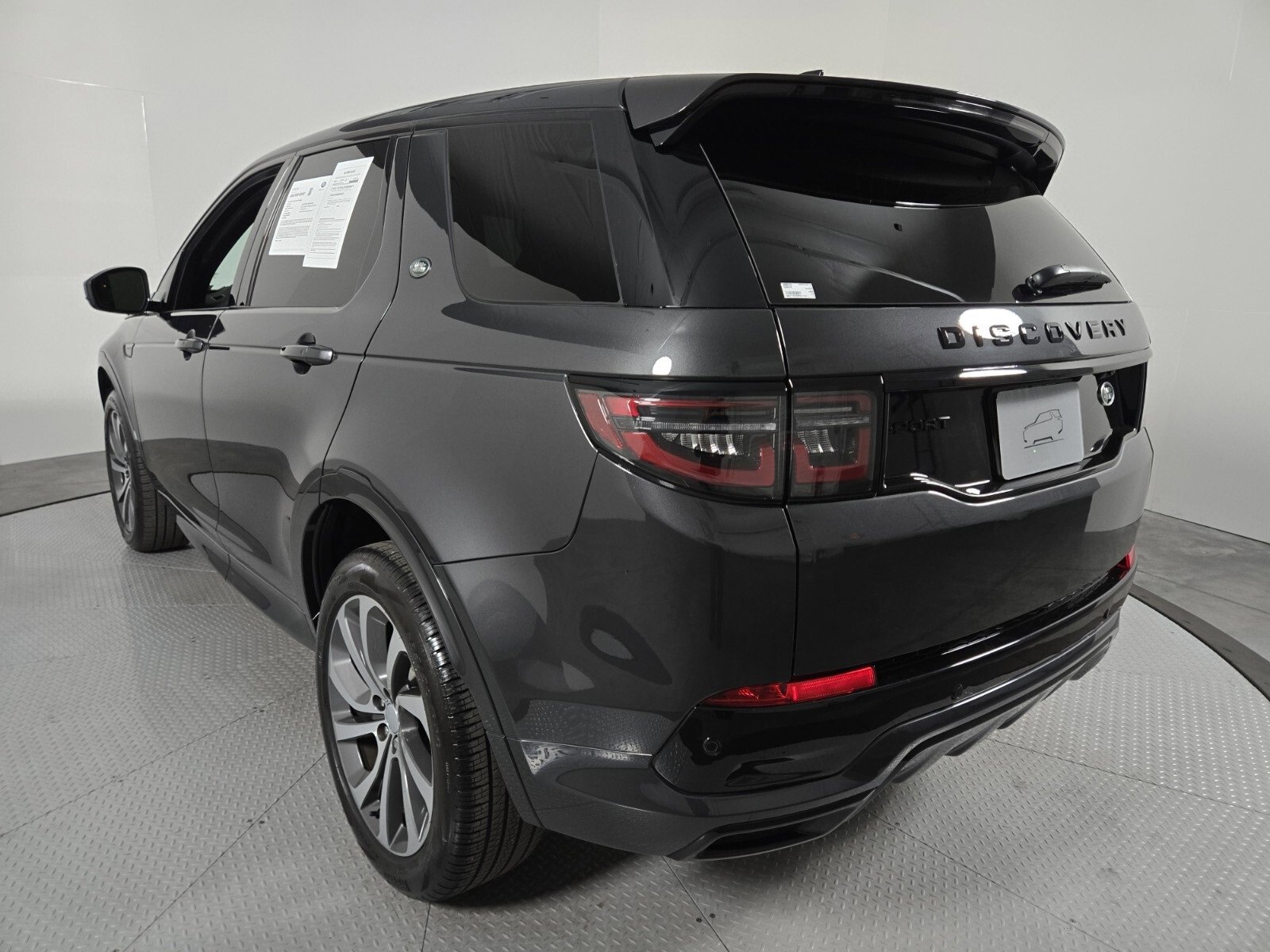 Used 2023 Land Rover Discovery Sport S R-Dynamic image 7