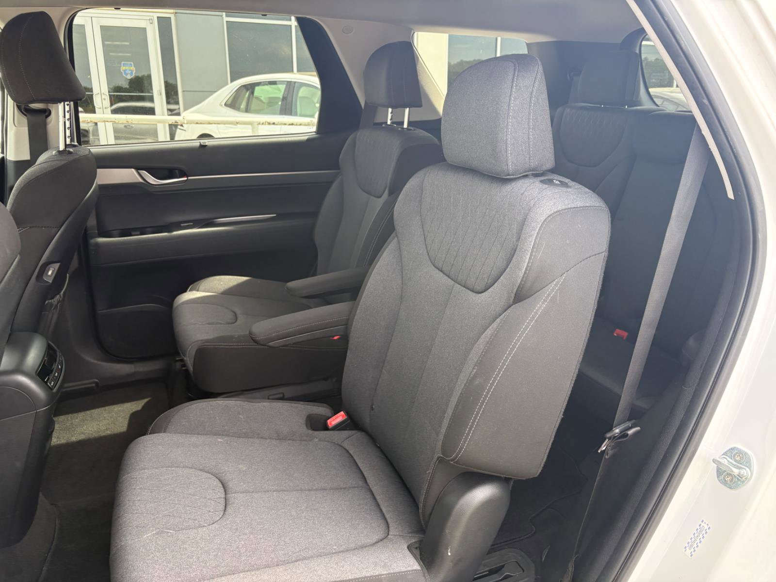 Used 2022 Hyundai Palisade SEL w/ Convenience Package FWD image 17