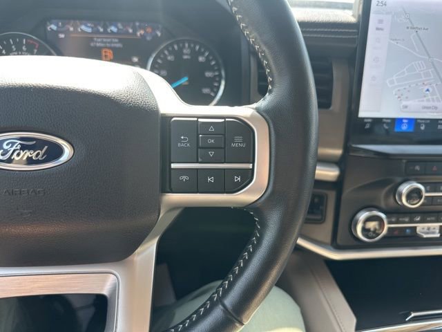 Used 2024 Ford Expedition Max XLT image 42