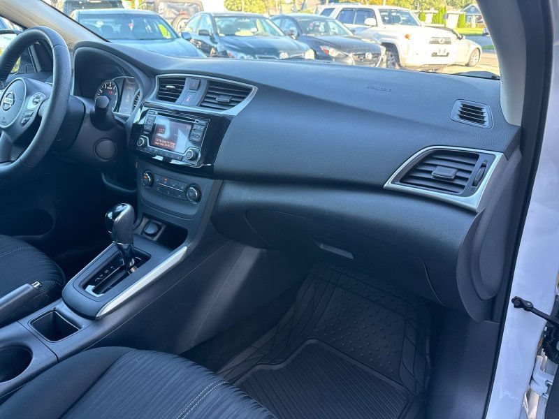 Used 2017 Nissan Sentra SV FWD image 15