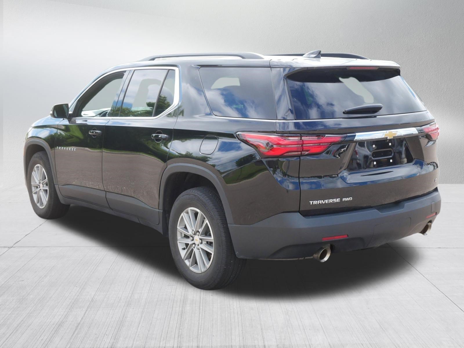 Used 2023 Chevrolet Traverse LT AWD/4WD image 5