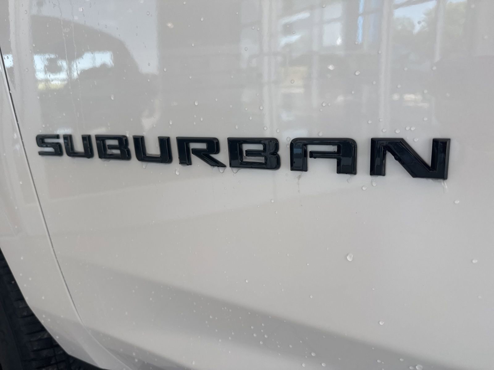 New 2025 Chevrolet Suburban Premier image 10