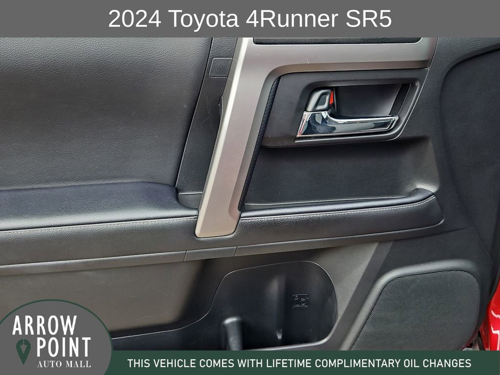 Used 2024 Toyota 4Runner SR5 RWD image 21