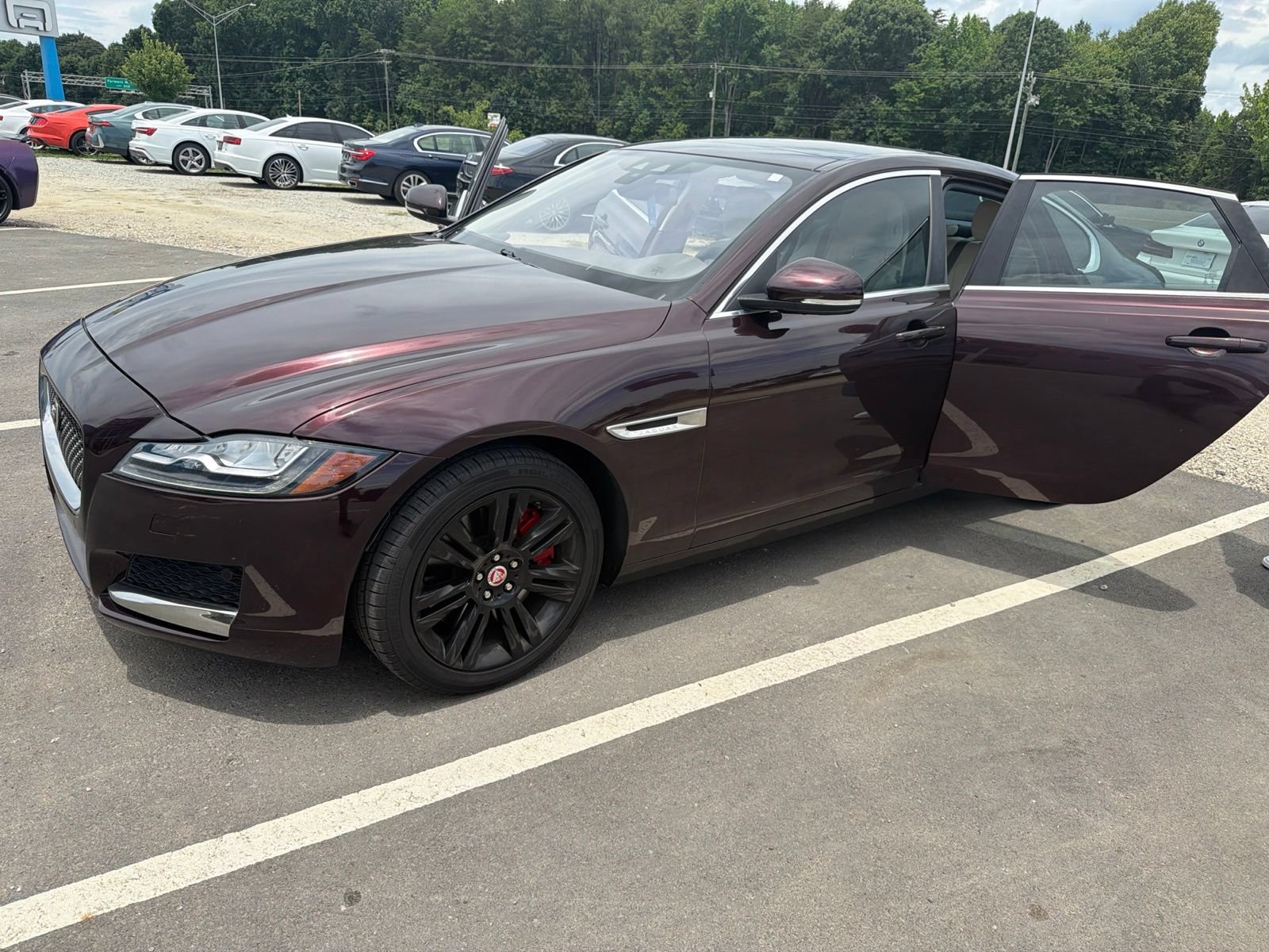 Used 2016 Jaguar XF Premium