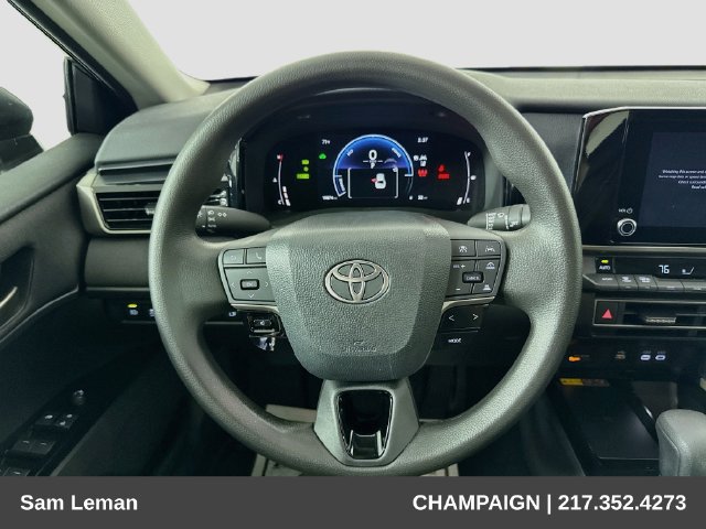 Used 2026 Toyota Camry LE FWD image 11