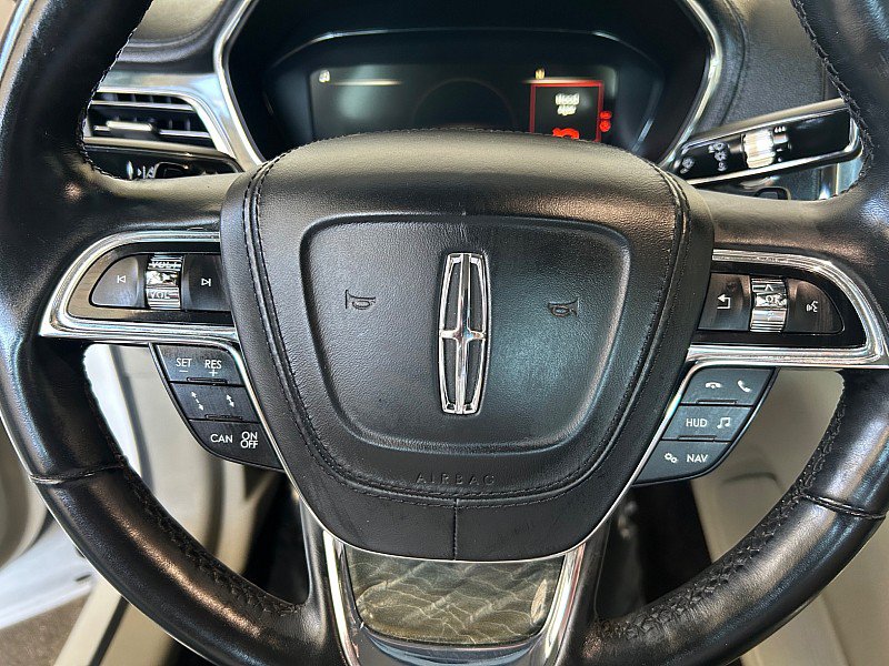 Used 2018 Lincoln Continental Reserve AWD/4WD image 21