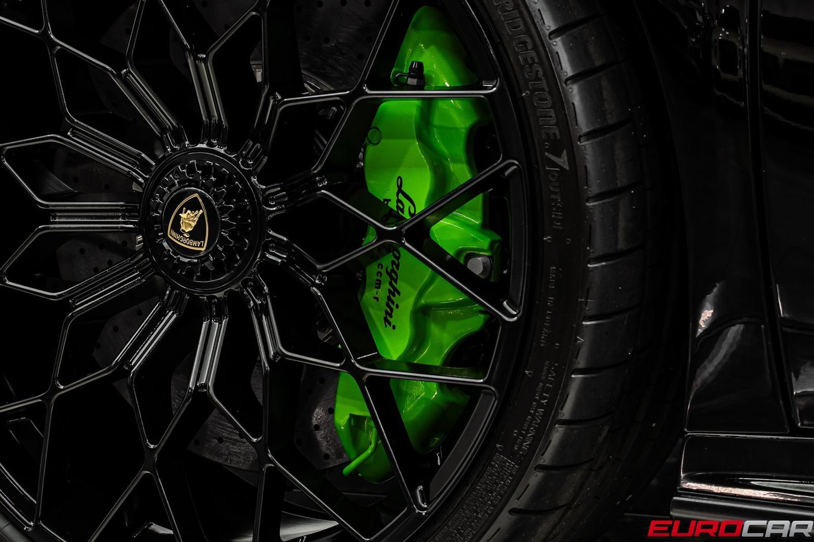 Used 2022 Lamborghini Huracan STO RWD image 28