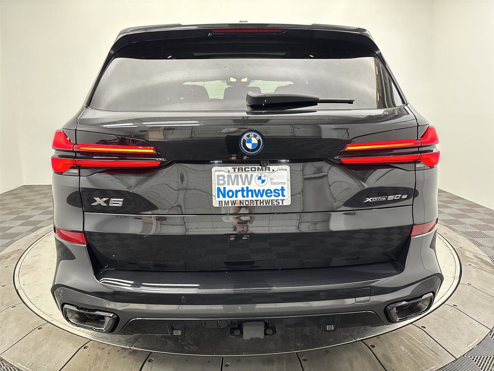 New 2026 BMW X5 xDrive50e AWD/4WD image 15