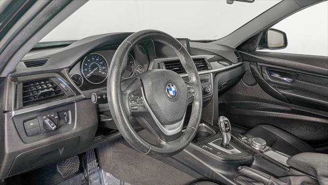 Used 2015 BMW 328i Sedan w/ Premium Package image 24