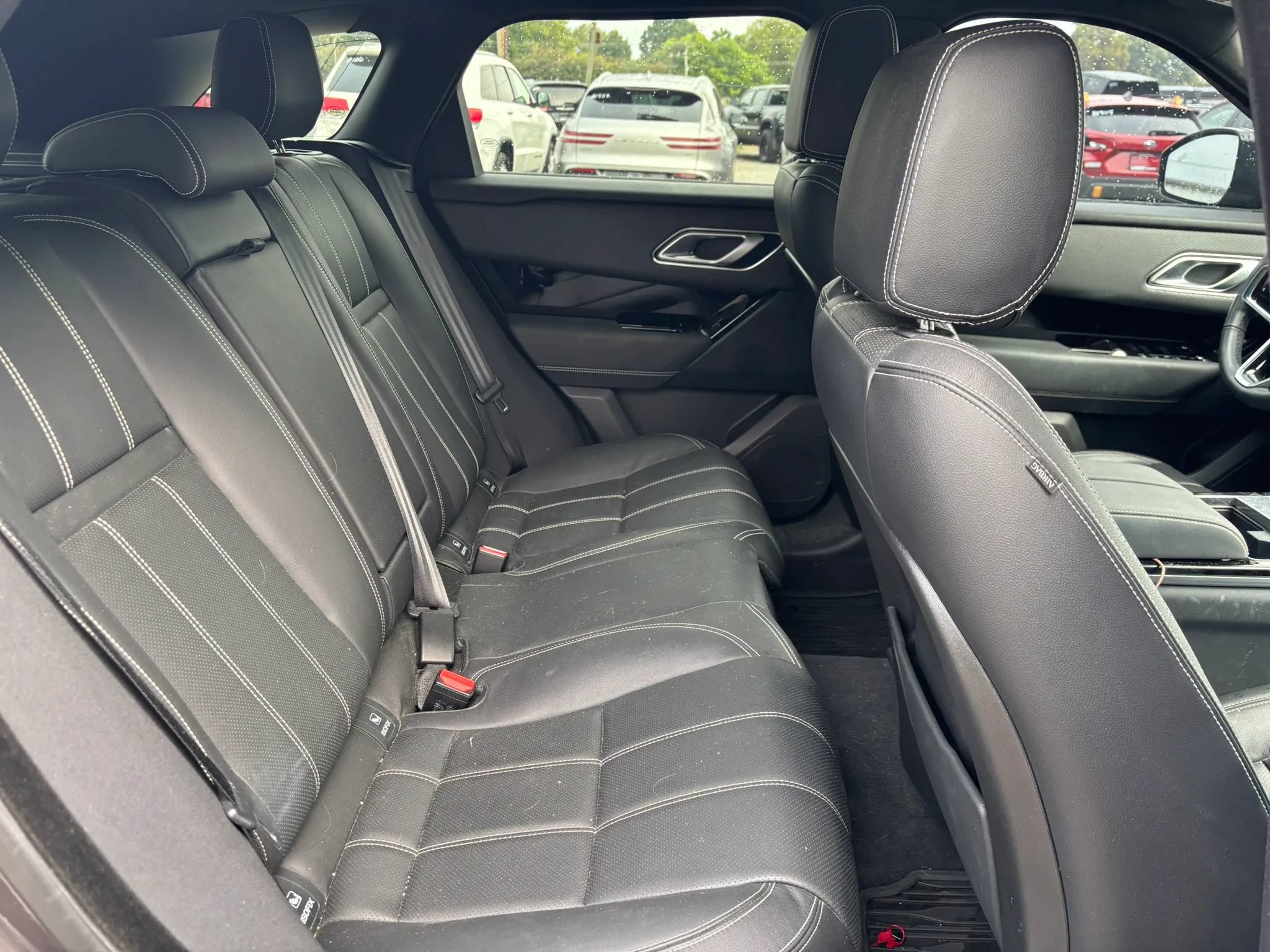 Used 2023 Land Rover Range Rover Velar R-Dynamic S AWD/4WD image 13