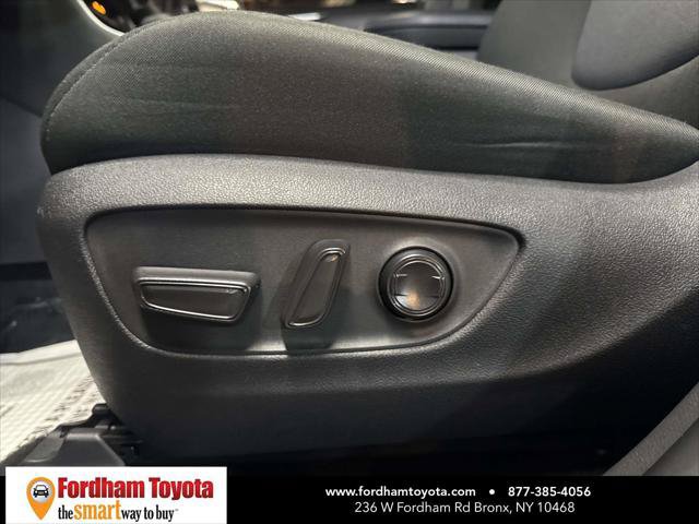 Certified 2025 Toyota RAV4 XLE AWD/4WD image 17