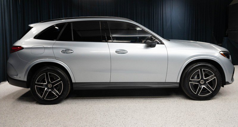 Certified 2026 Mercedes-Benz GLC 300 image 4